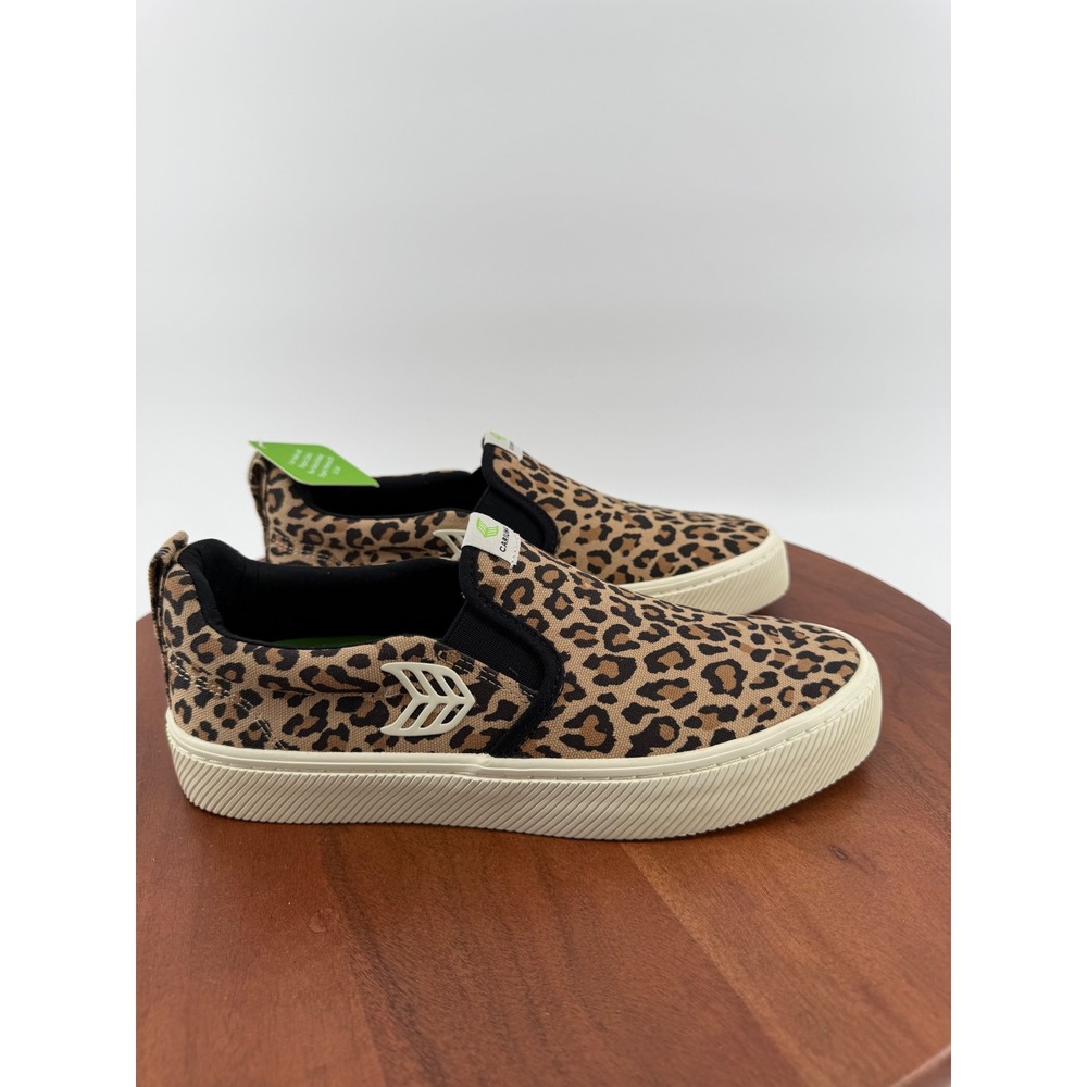 Cariuma Slip On Leopard Print Canvas Eco-Friendly Sneaker Womens 9.5 Mens 8